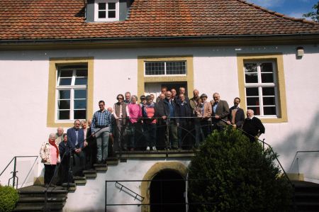 Bustour zu historischen Stätten der Rechtsprechung